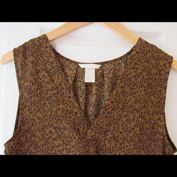 H&M Blouse, Size 4 - Picture 3 of 4